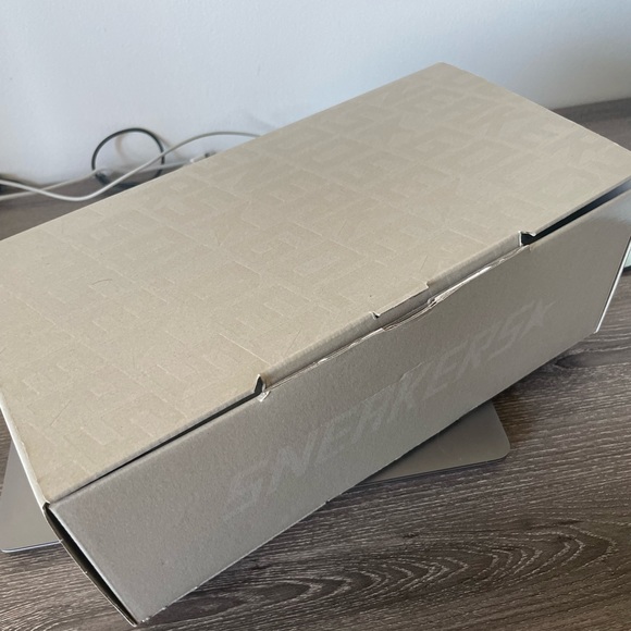 Golden Goose Super Star size 41 MEN blue and white NEW WITH TAGS - Picture 6 of 6